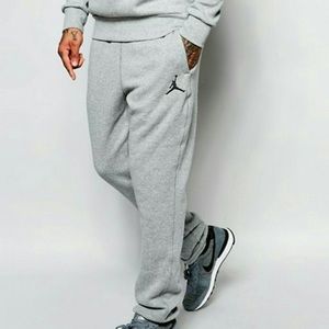 Grey Air Jordan Sweatpants in EUC